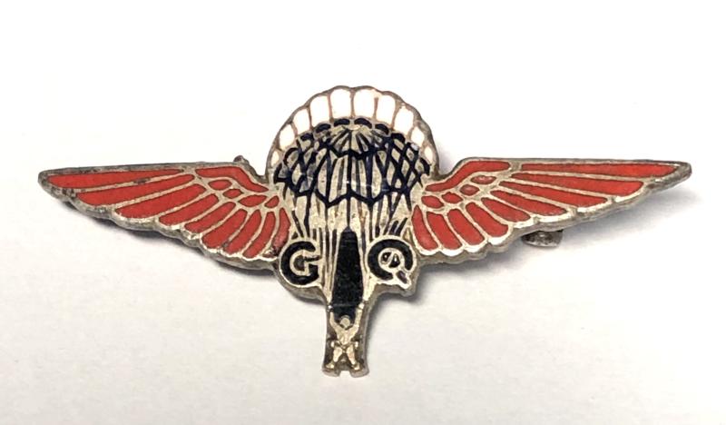 GQ Parachutist Gregory & Quilter Company WW2 qualification badge.