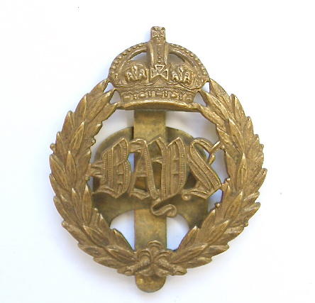 2nd Dragoon Guards (Queen?s Bays) post 1902 OR's cap badge.