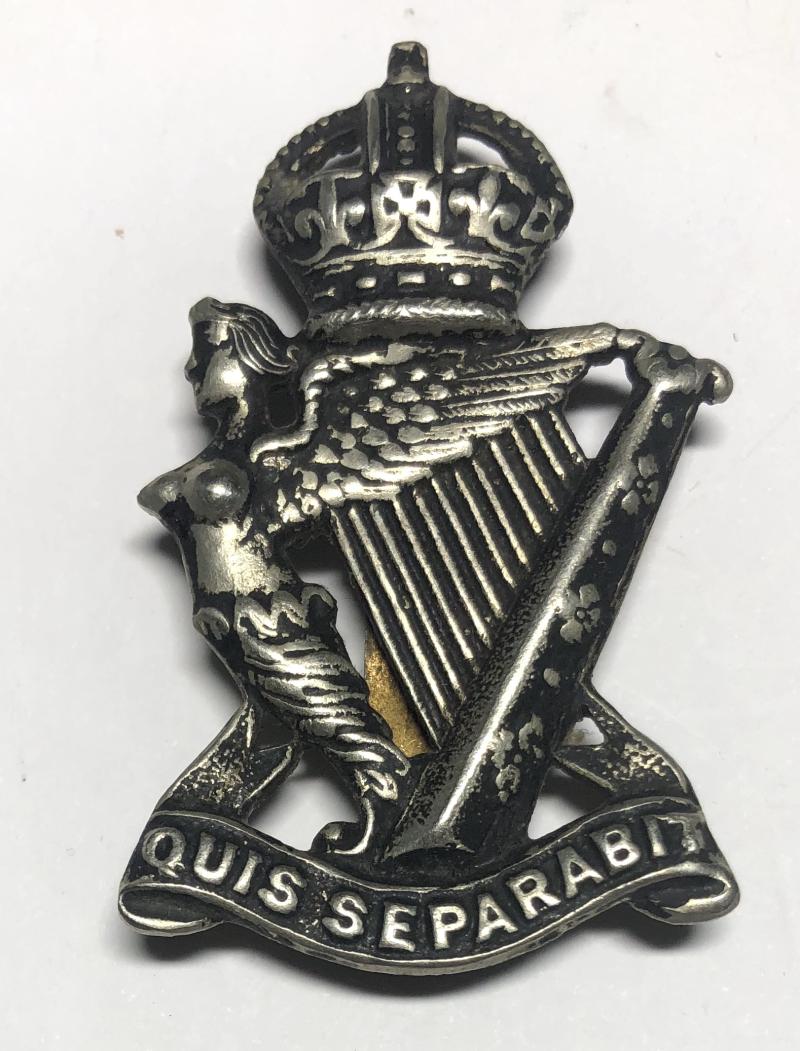 Royal Irish Rifles WW1 cap badge.