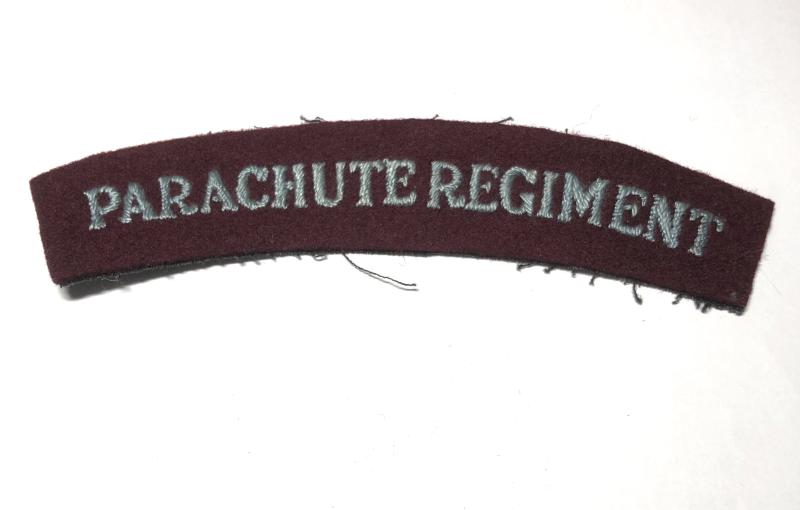 PARACHUTE REGIMENT 1949 issue cloth shoulder title.