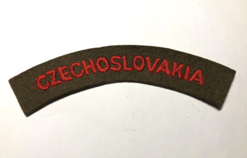 CZECHOSLOVAKIA WW2 ATS embroidered nationality shoulder title c1943-45.