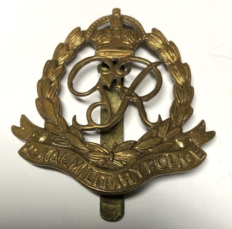 Royal Military Police GVIR cap badge c1945-52.