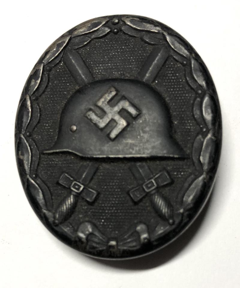 German Third Reich 1939 Wound Badge in Black by Funke & Brüninghaus, Lüdenscheid.