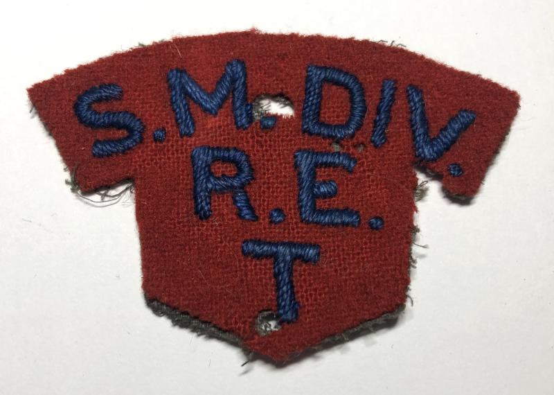 South Midland Royal Engineers early 20th Century shoulder title.