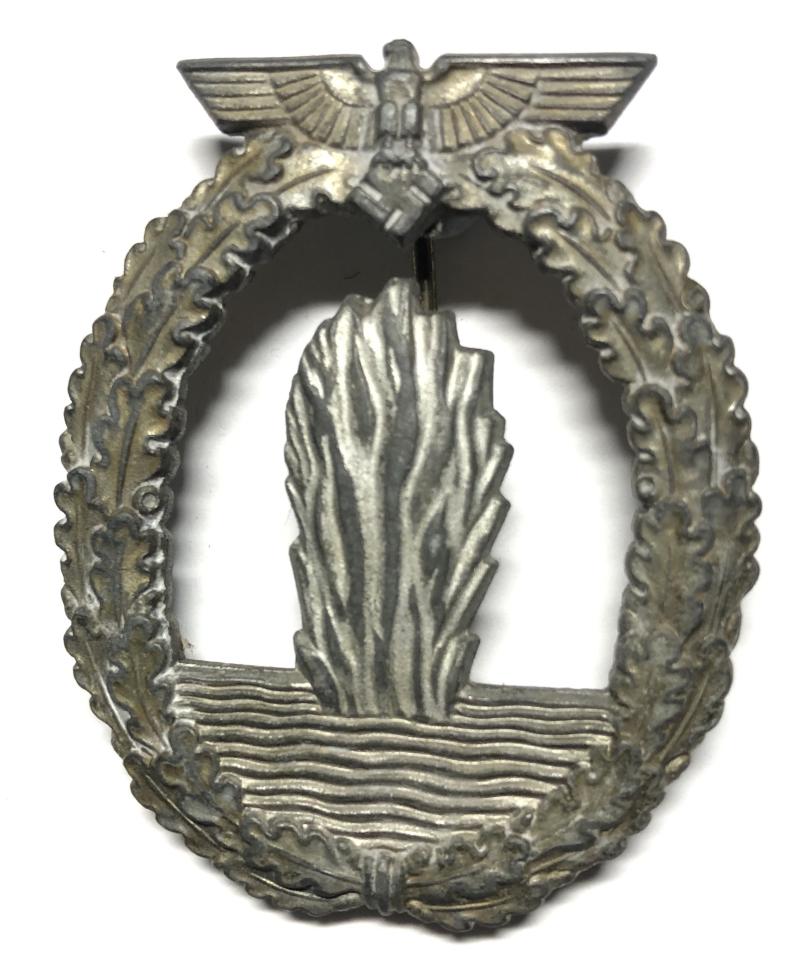 German Third Reich WW2 Kriegsmarine Minesweepers War Badge