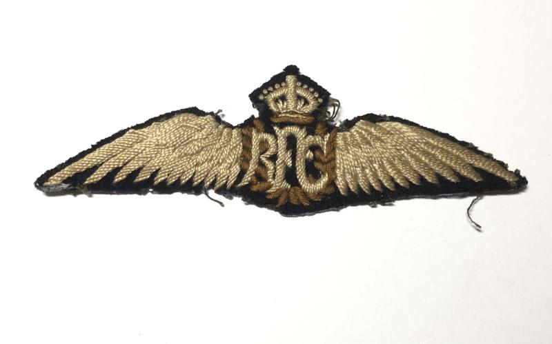 Royal Flying Corps WW1 cloth RFC Pilot’s wing.
