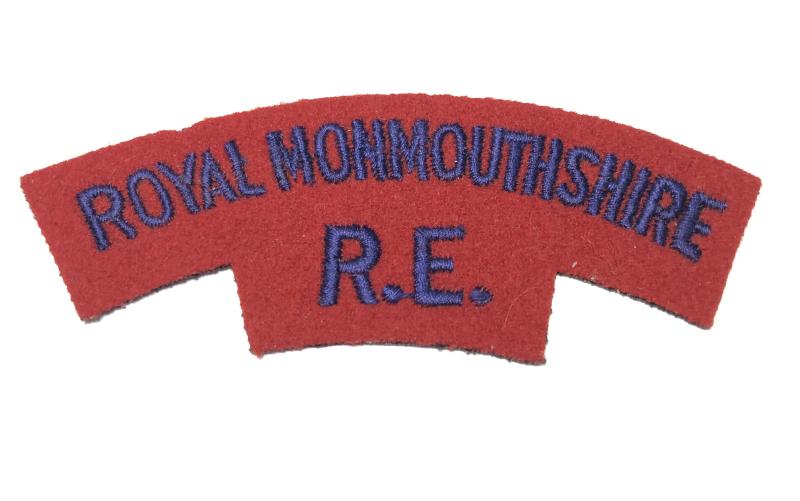 ROYAL MONMOUTHSHIRE / R.E. Welsh shoulder title.