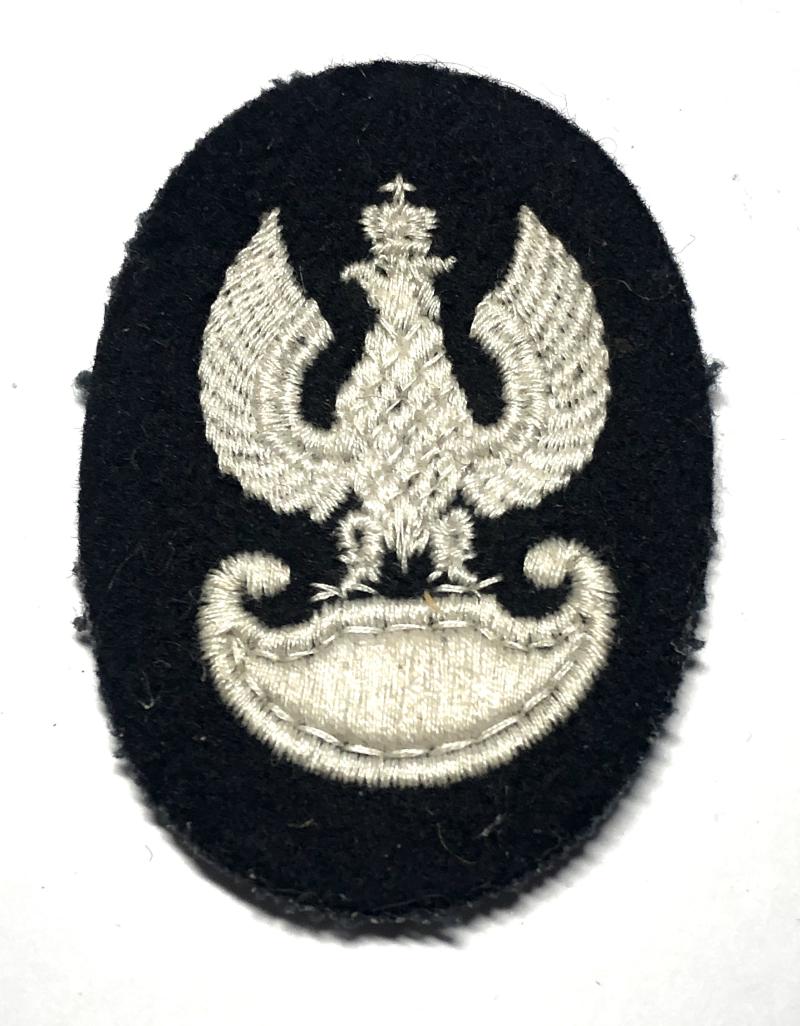 WW2 Free Polish Navy beret badge.