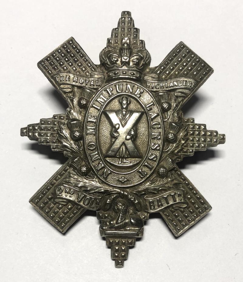 2nd (Angus) VB Black Watch Victorian Scottish glengarry badge circa 1888-1901 .