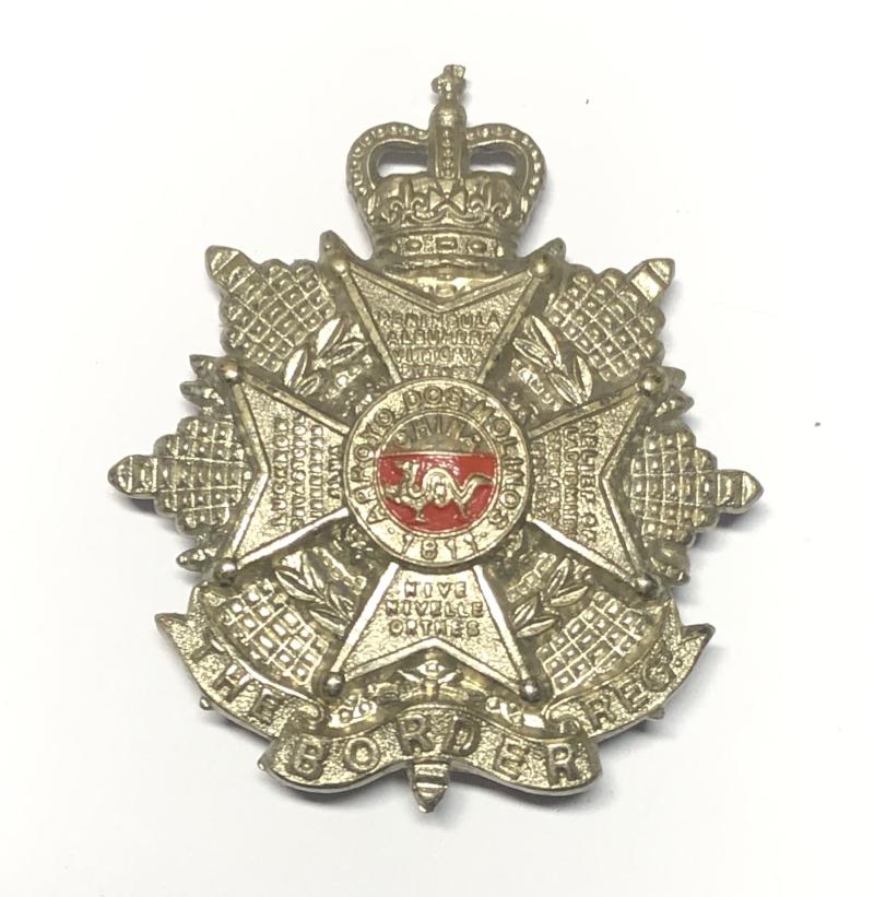 Border Regiment EIIR cap badge c 1953 by Gaunt.