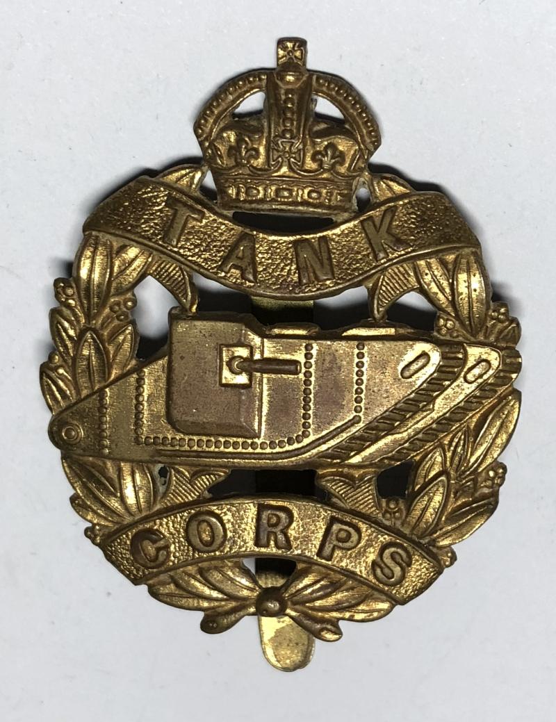 WW1 Tank Corps post 1917 cap badge.