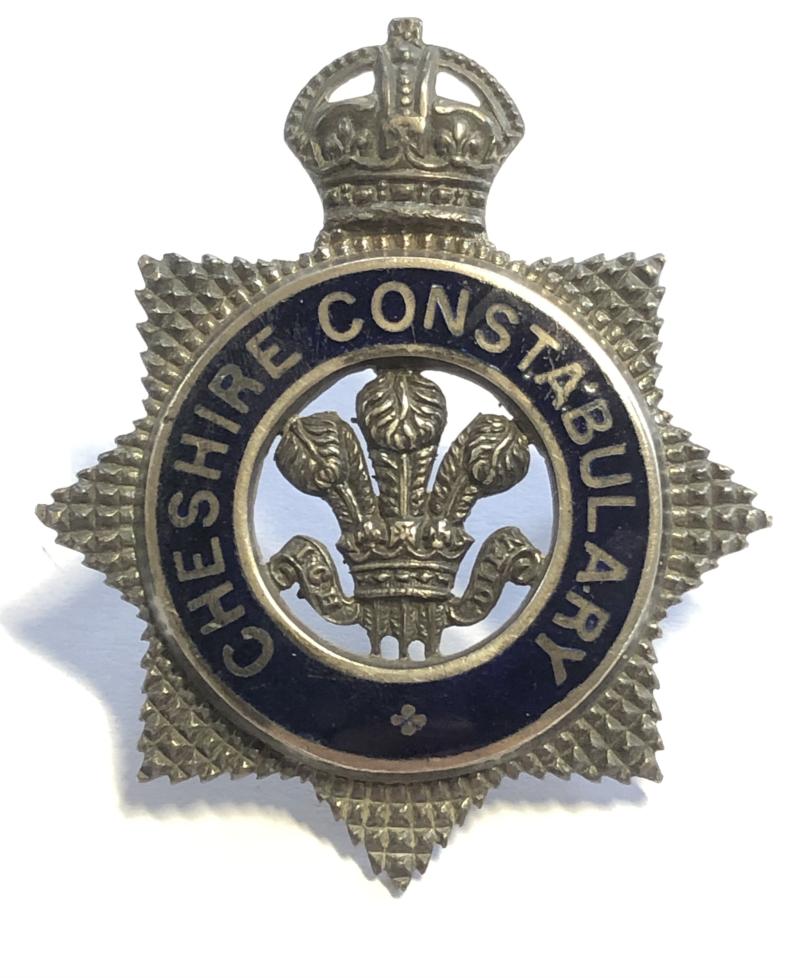 Cheshire Cobstabulary pre 1952 senior Officer's silver and enamel cap badge.