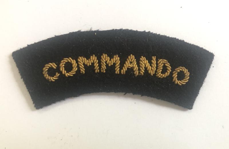 COMMANDO bullion shoulder title.