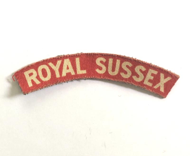 ROYAL SUSSEX WW2 printed infantry shoulder title.