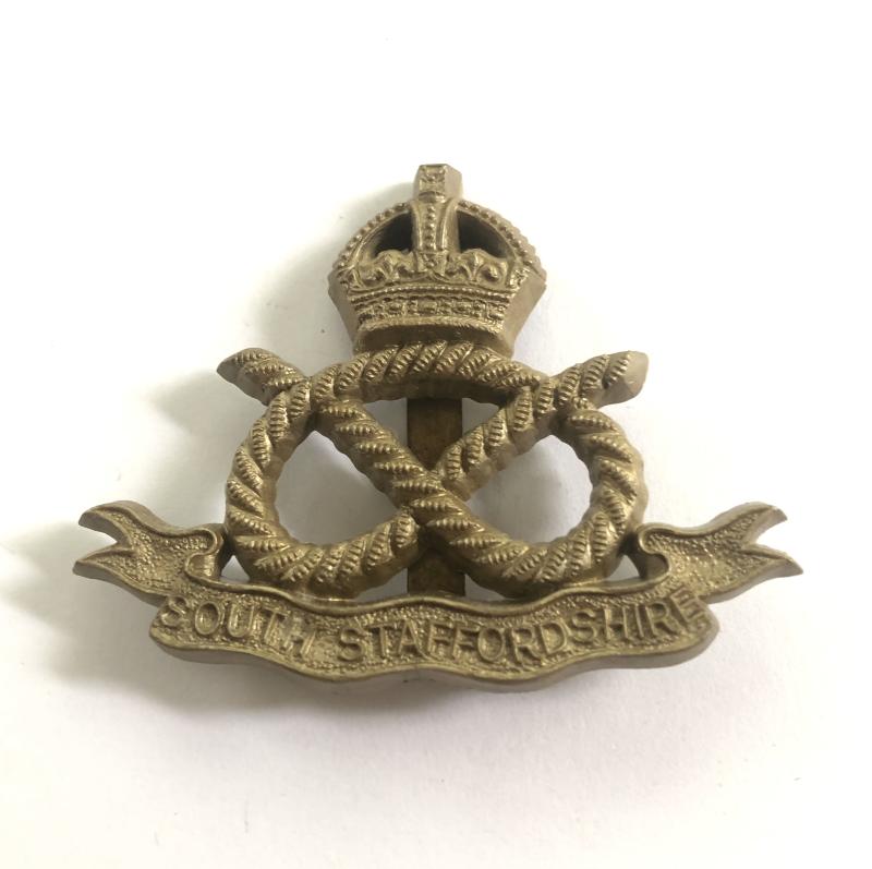 South Staffordshire Regiment WW2 plastic economy cap badge